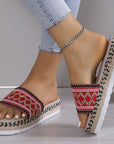 Rosy Brown Geometric Weave Platform Sandals Sentient Beauty Fashions Shoes