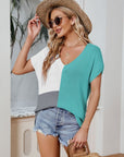 Gray Color Block V-Neck Knit Top
