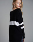 Slit Contrast V-Neck Long Sleeve Sweater