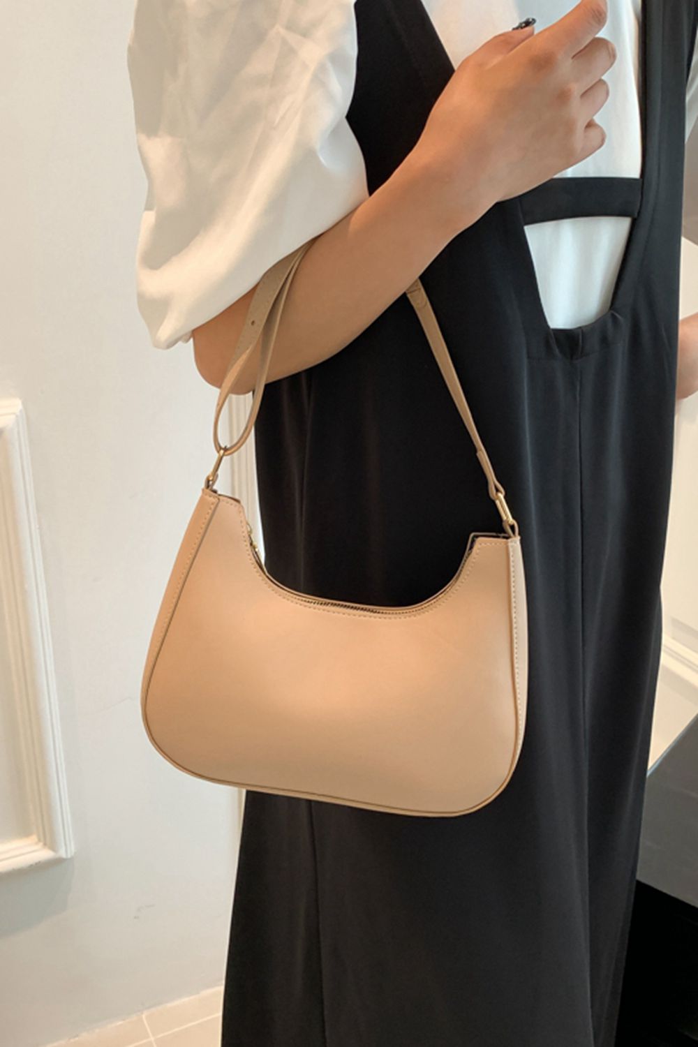 Black PU Leather Shoulder Bag Sentient Beauty Fashions Apaparel &amp; Accessories