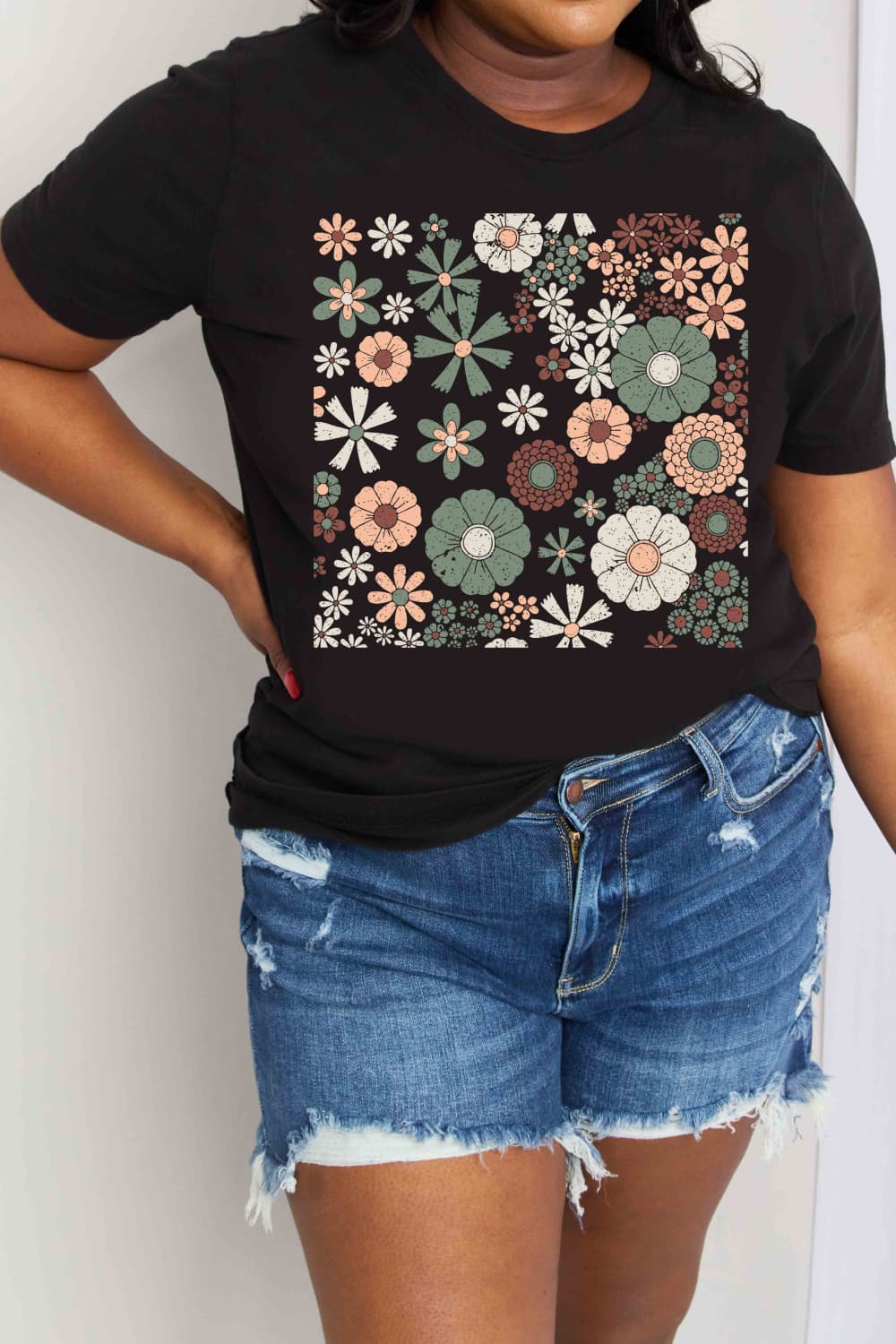 Gray Simply Love Flower Graphic Cotton Tee