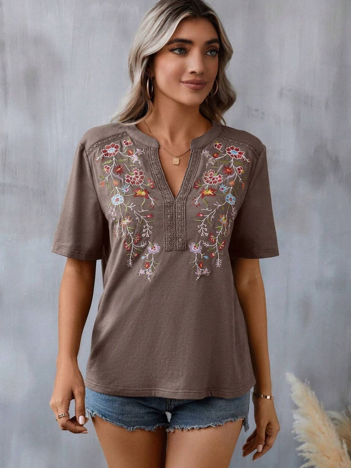 Dark Gray Embroidered Notched Short Sleeve T-Shirt