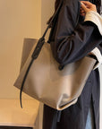 9d65adfb-36da-4004-bbd2-b71a94c2ec5b-Max