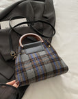 Contrast Plaid Trapezoid Shape Crossbody Bag