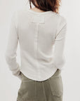 Light Gray Exposed Seam Round Neck Long Sleeve T-Shirt