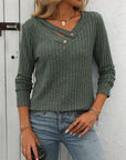 Mandy Ribbed V-Neck Long Sleeve T-Shirt