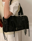 e2aff351-9e1f-4daa-9152-7deea2f4db43-Max