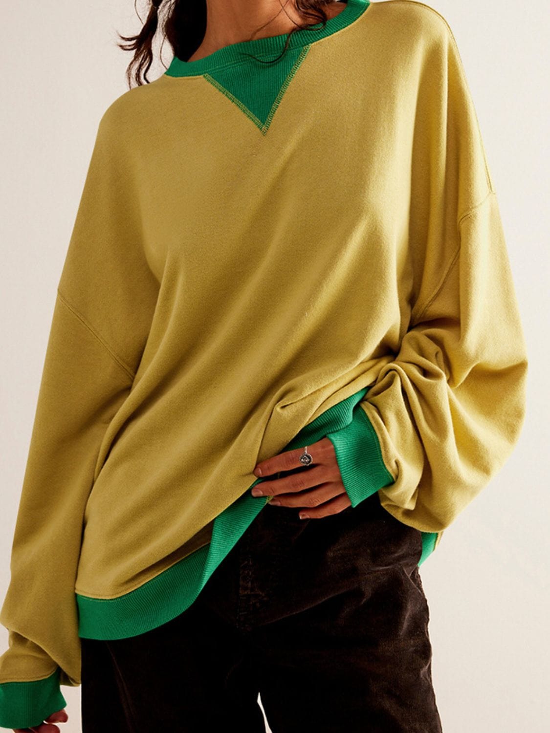 Sienna Contrast Trim Round Neck Long Sleeve Sweatshirt