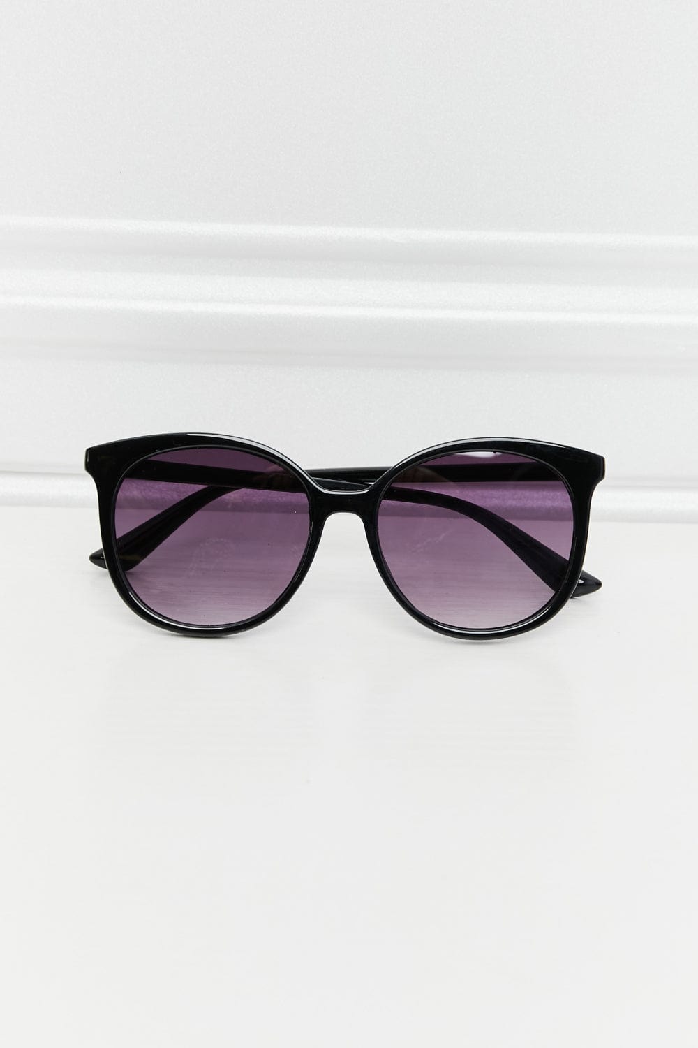 Lavender Polycarbonate Frame Full Rim Sunglasses