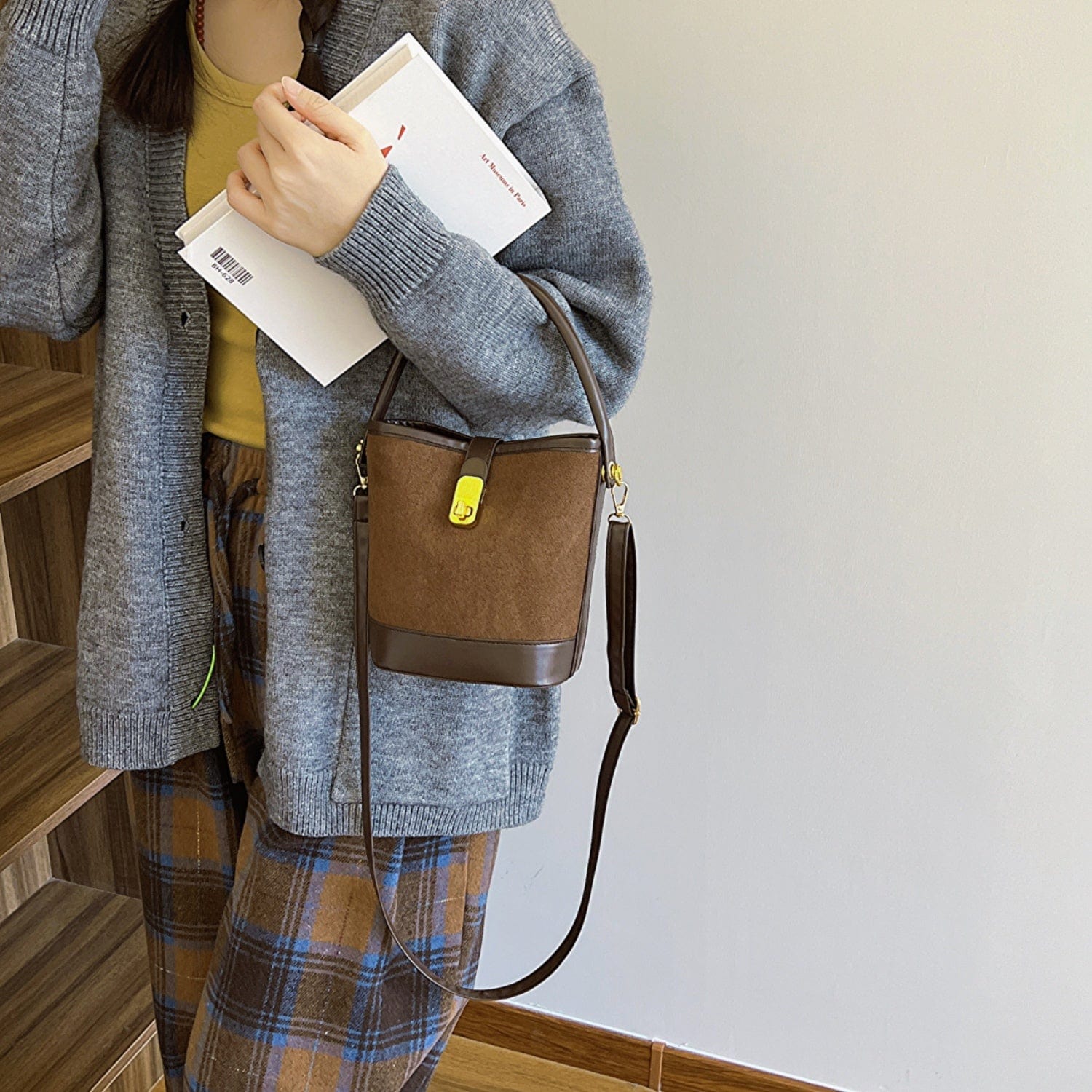 Light Gray PU Leather Bucket Crossbody Bag