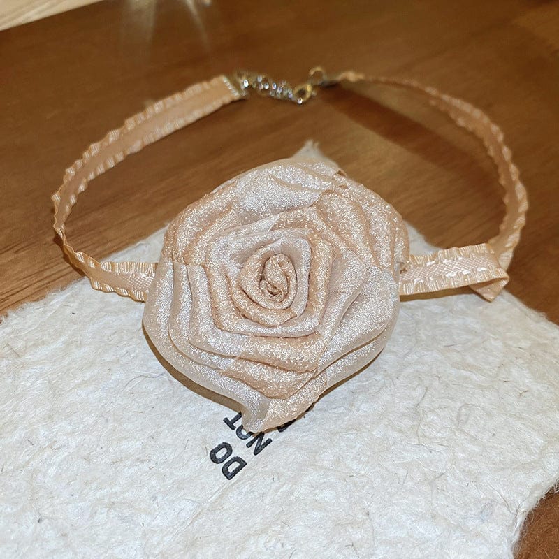 Gray 3D Rose Alloy Buckle Necklace