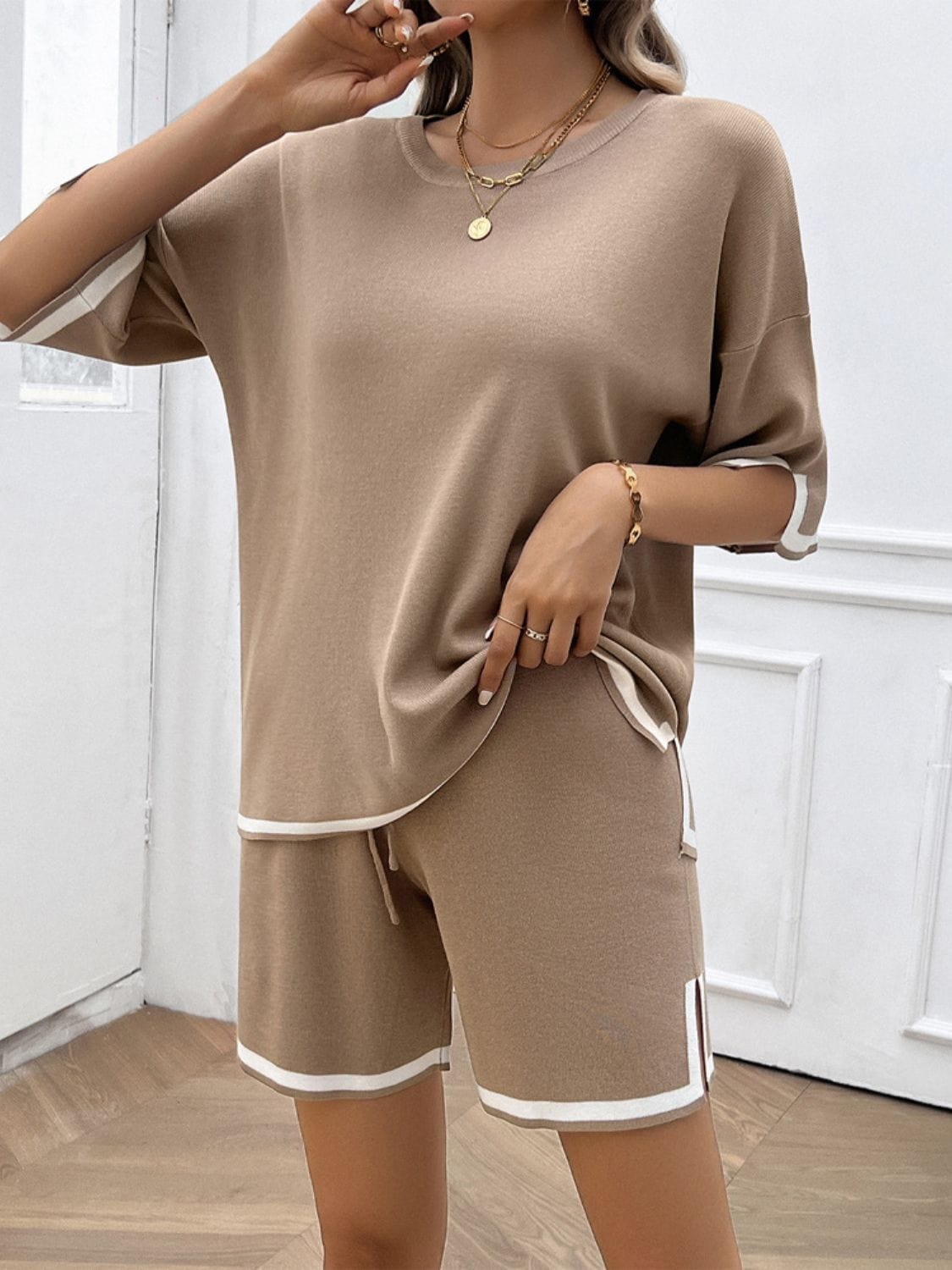 Rosy Brown Contrast Trim Round Neck Top and Shorts Set