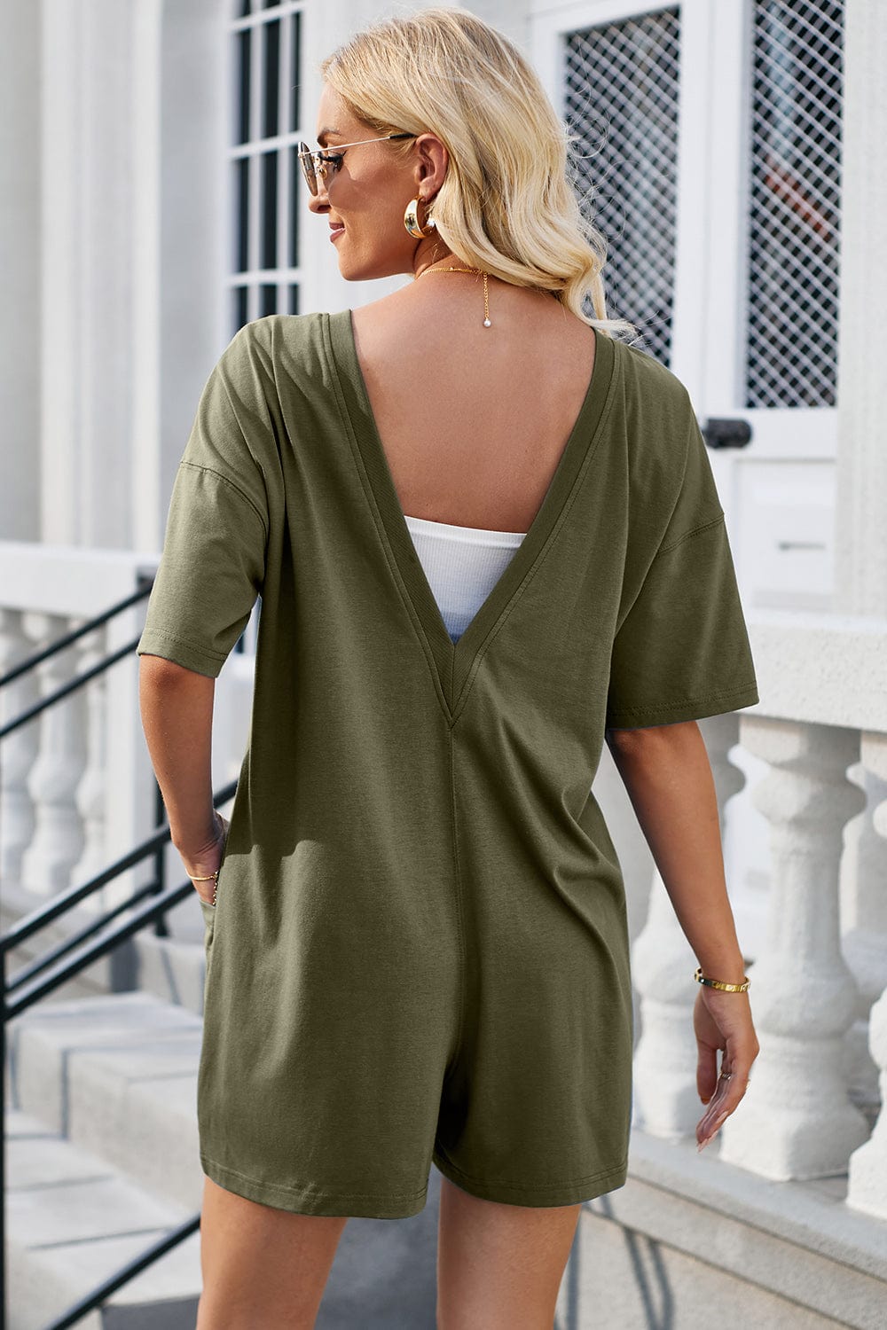 Gray Backless Round Neck Half Sleeve Romper