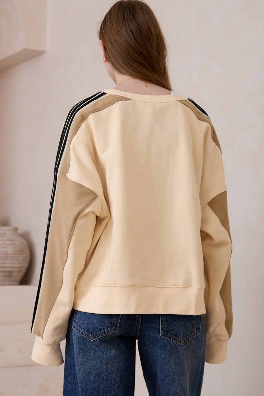 Contrast Round Neck Long Sleeve Sweatshirt