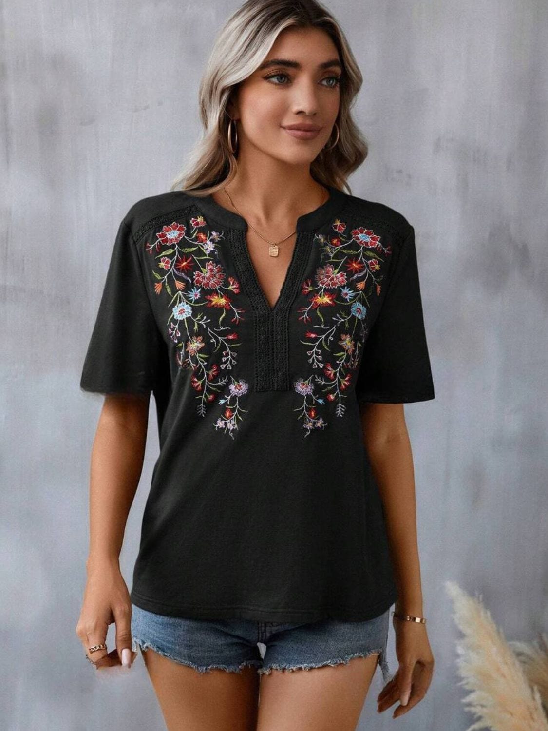 Dark Gray Embroidered Notched Short Sleeve T-Shirt