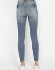 Judy Blue Full Size Tummy Control Contrast Wash Skinny Jeans