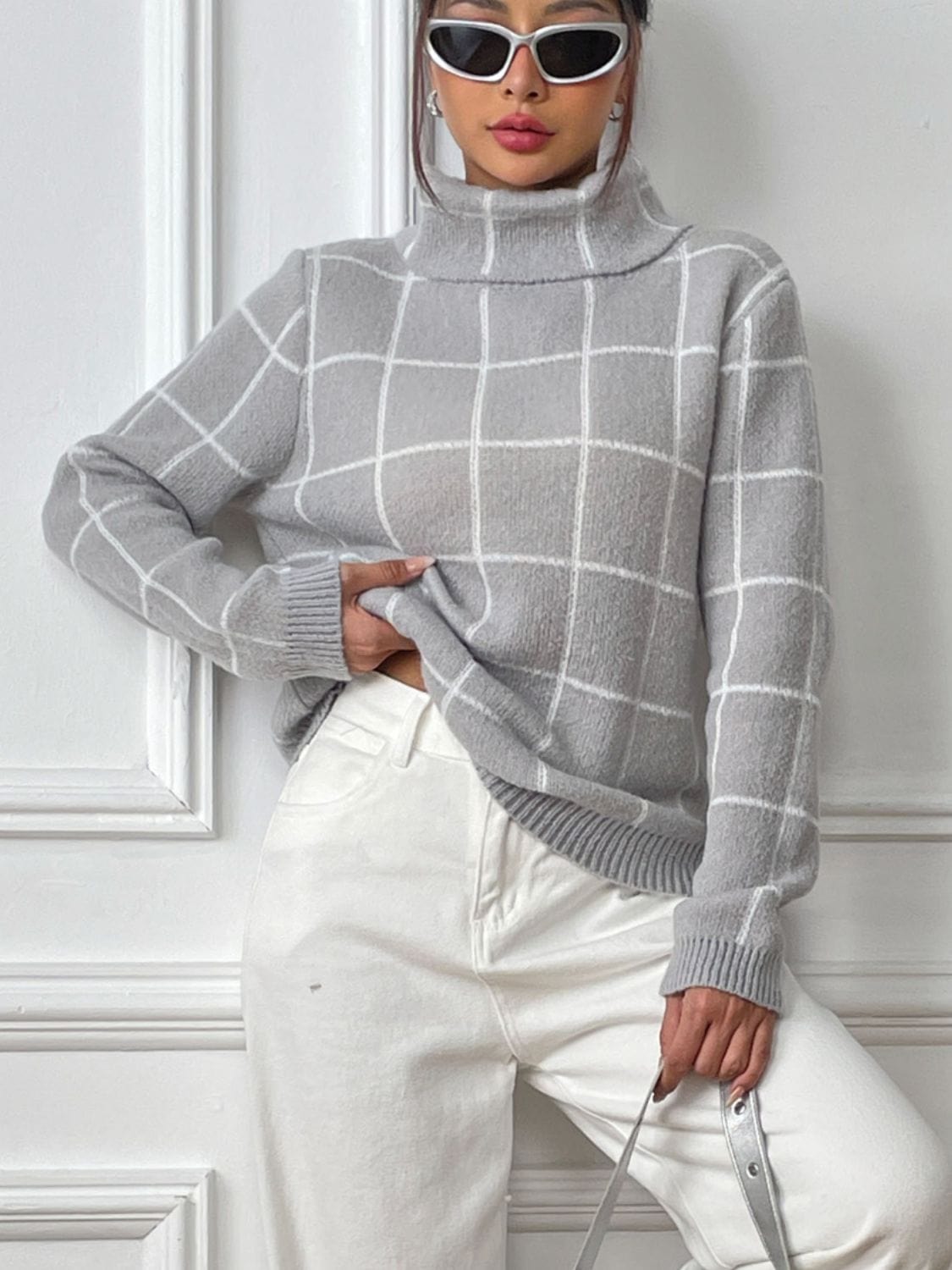 Gray Plaid Turtleneck Long Sleeve Sweater