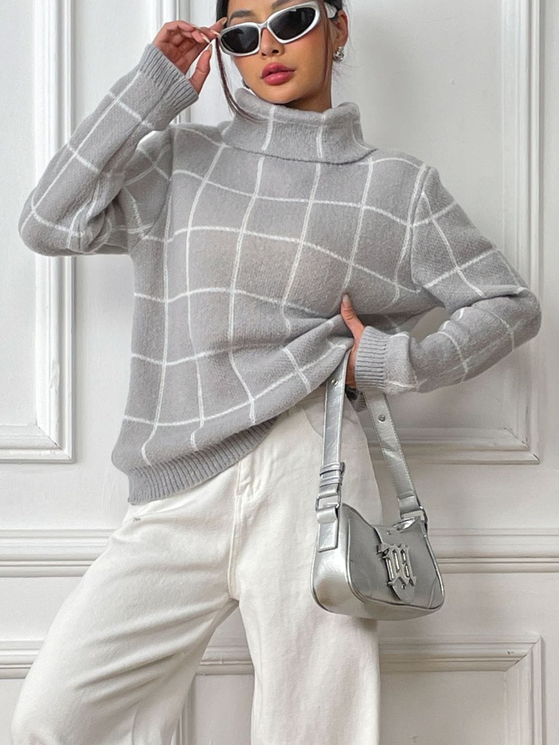 Gray Plaid Turtleneck Long Sleeve Sweater