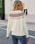 Round Neck Raglan Sleeve Sweater