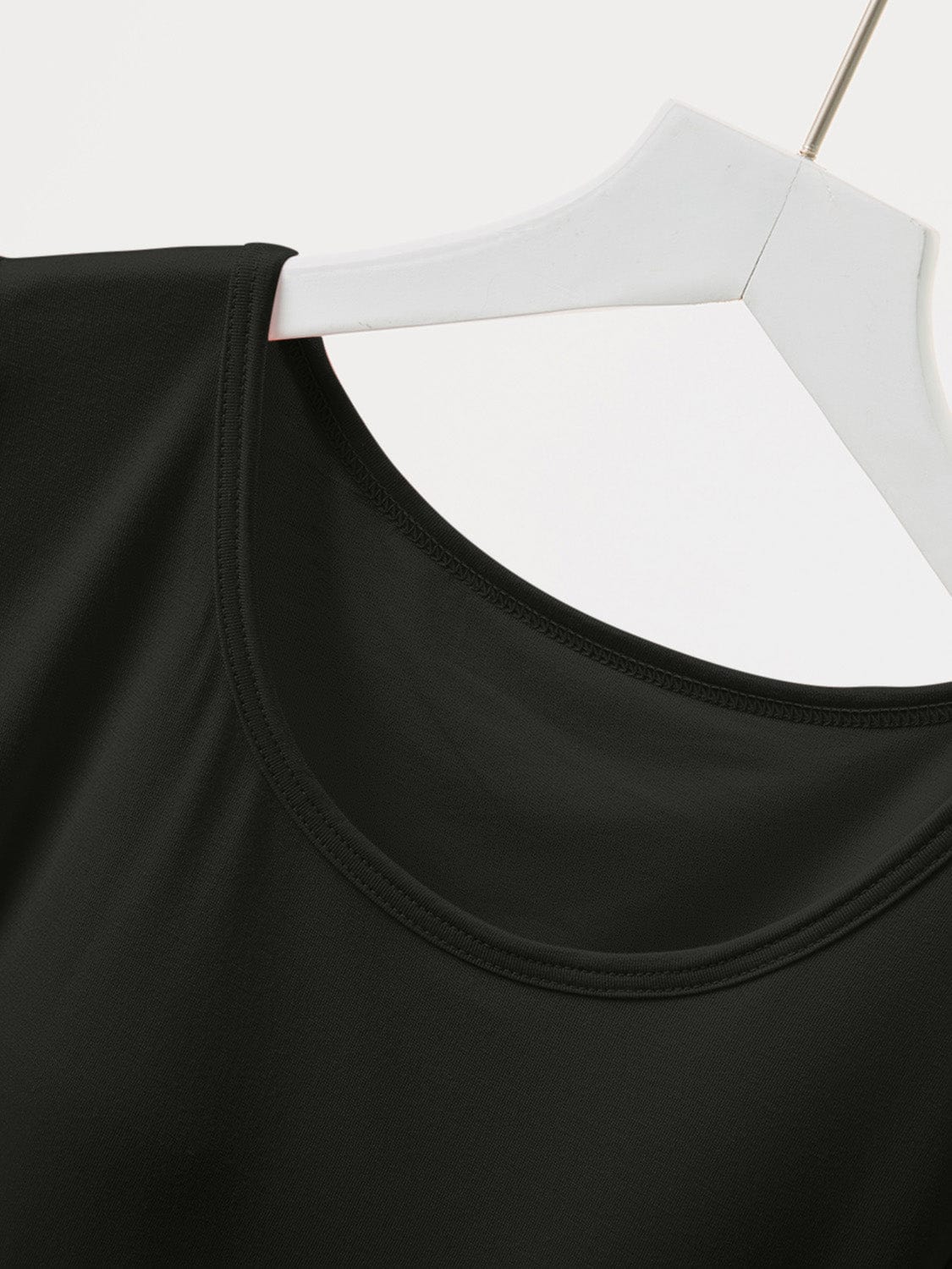 Black Round Neck Short Sleeve T-Shirt with Bra