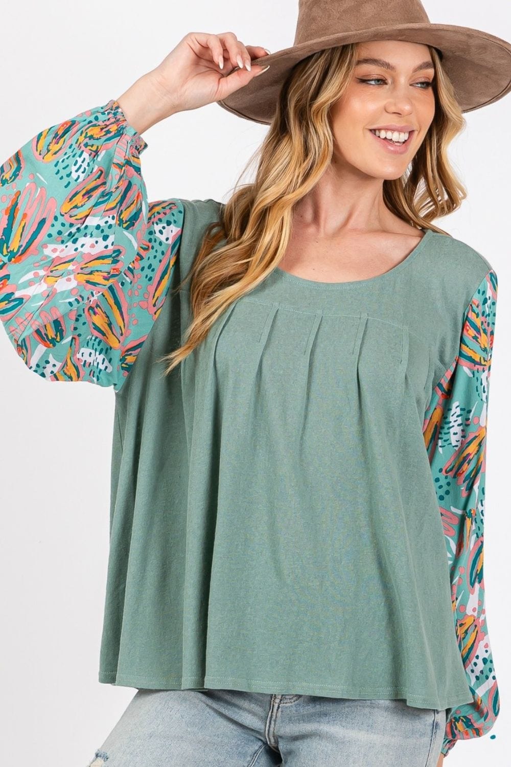 Light Slate Gray SAGE + FIG Ruched Round Neck Printed Bubble Sleeve Top