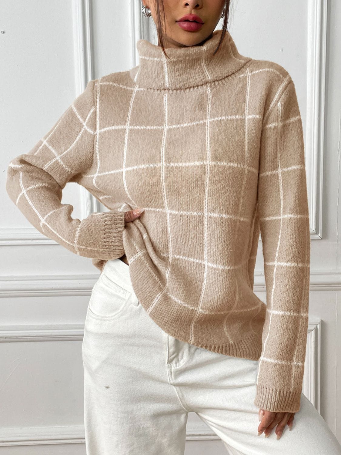 Gray Plaid Turtleneck Long Sleeve Sweater