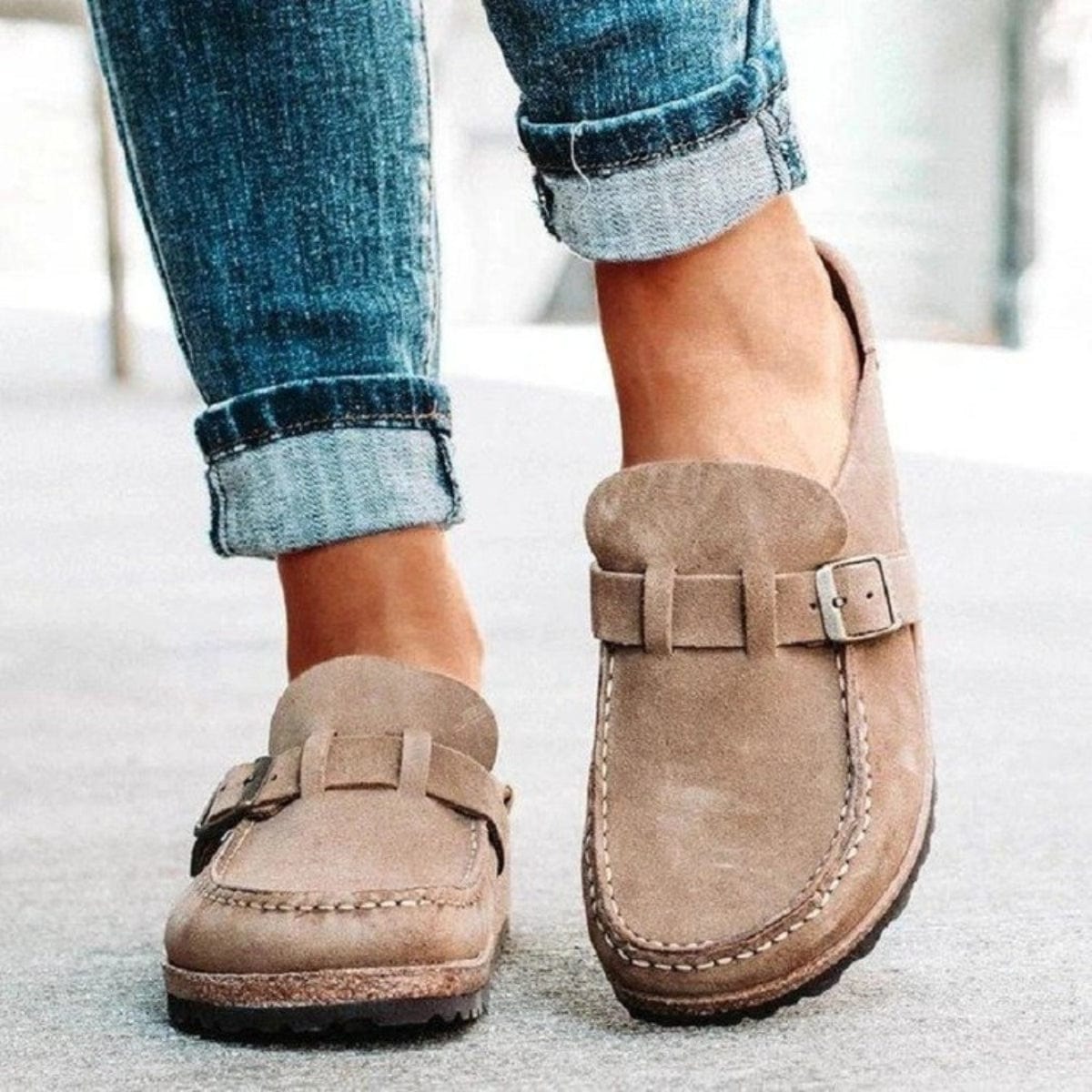 Light Gray Round Toe Low Heel Buckle Sneakers