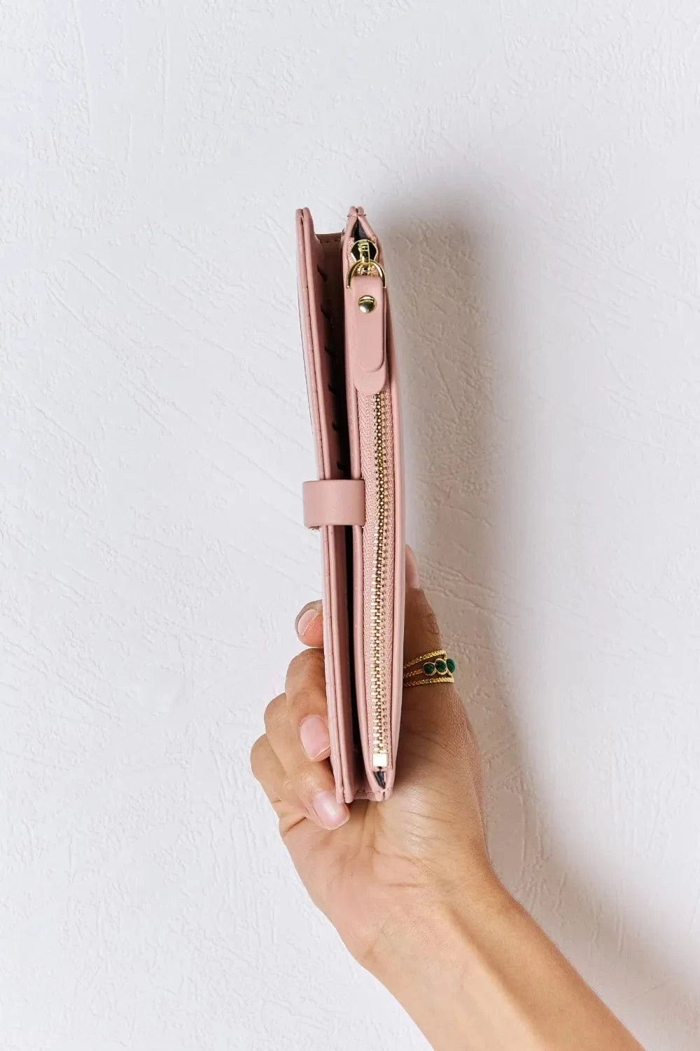 c522e8d1-52cc-4c0d-bf9c-2e68cd8ffdaf-Max