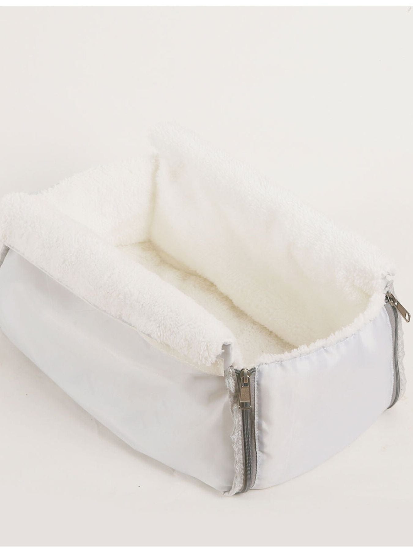 d063a88f-fead-439a-b19e-e090da4ab467-Max