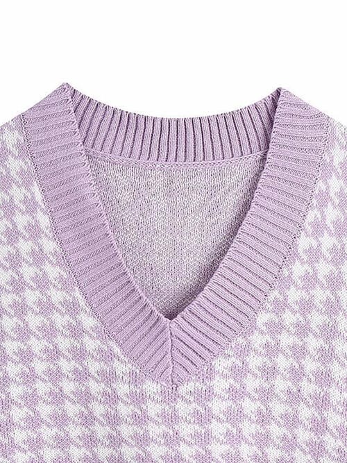 Thistle Houndstooth V-Neck Sweater Vet