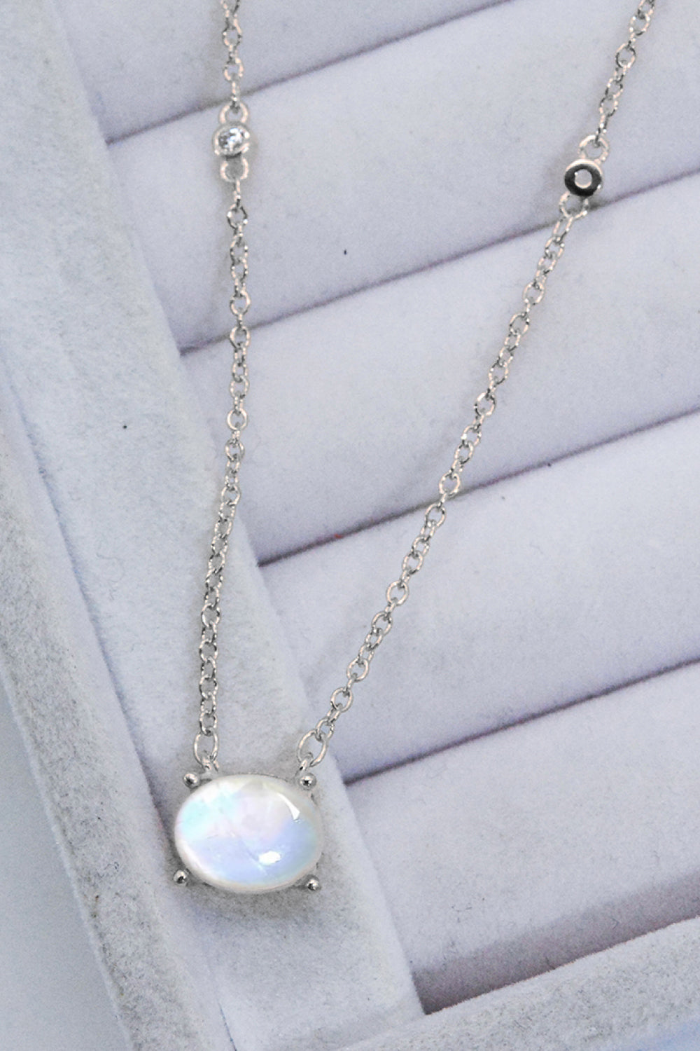 Gray Geometric Moonstone Pendant Necklace Sentient Beauty Fashions jewelry