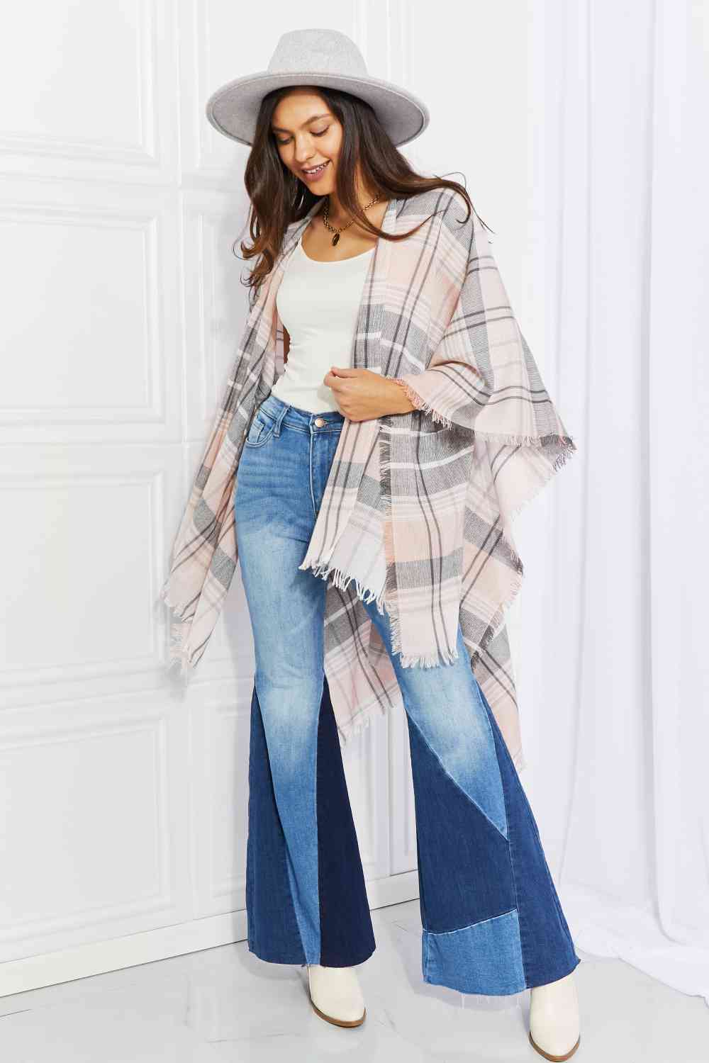 Light Gray Leto Punch of Plaid Lightweight Poncho Sentient Beauty Fashions Apparel & Accessories