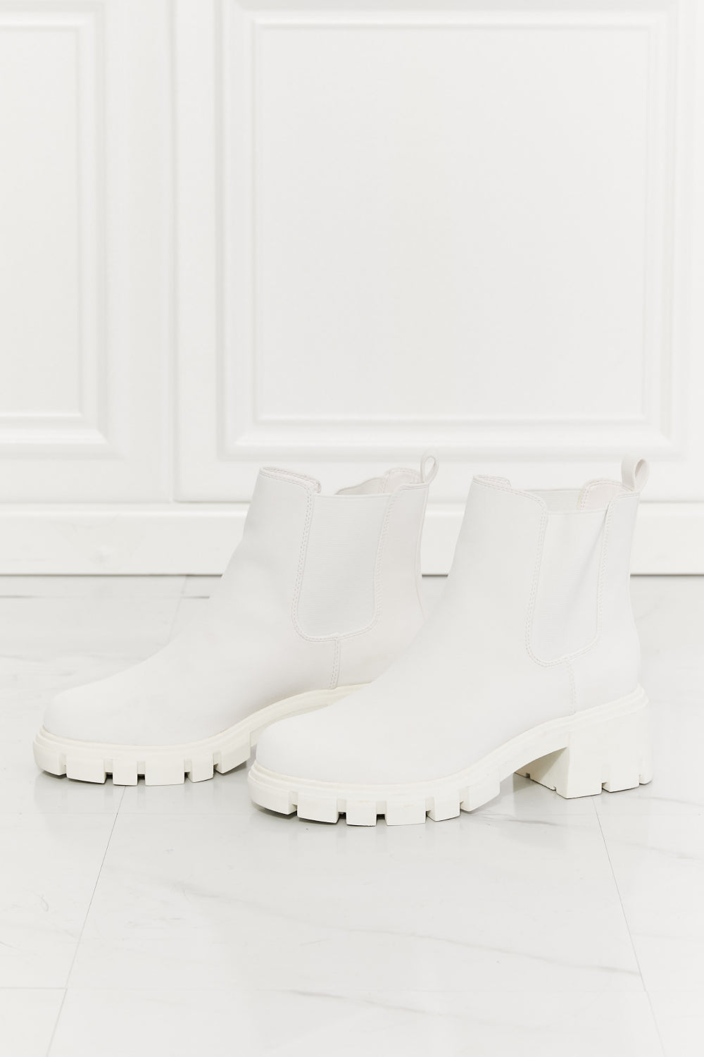 Beige MMShoes Work For It Matte Lug Sole Chelsea Boots in White