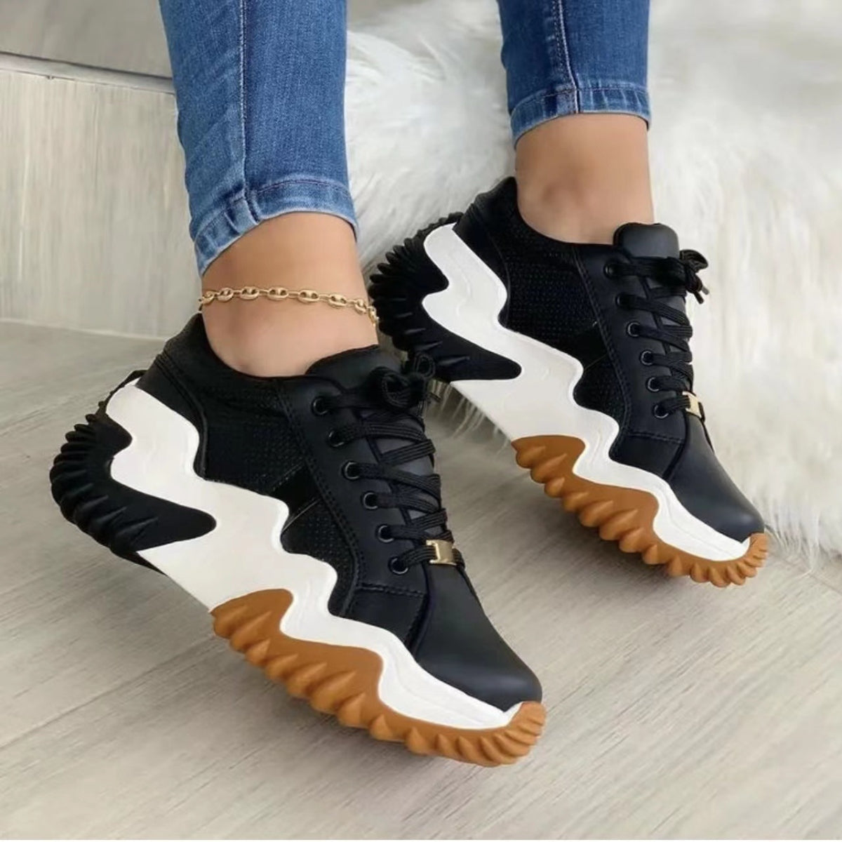 Gray Lace-Up PU Leather Platform Sneakers Sentient Beauty Fashions Shoes