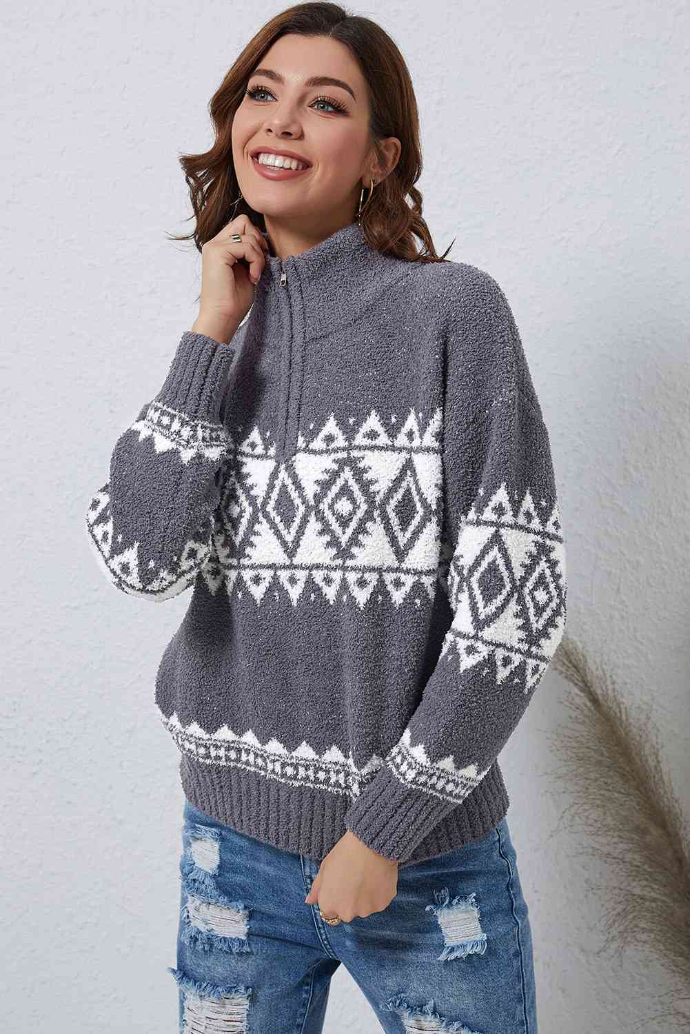 Light Gray Zip-Up Geometrical Pattern Pullover Sweater Sentient Beauty Fashions Apparel &amp; Accessories