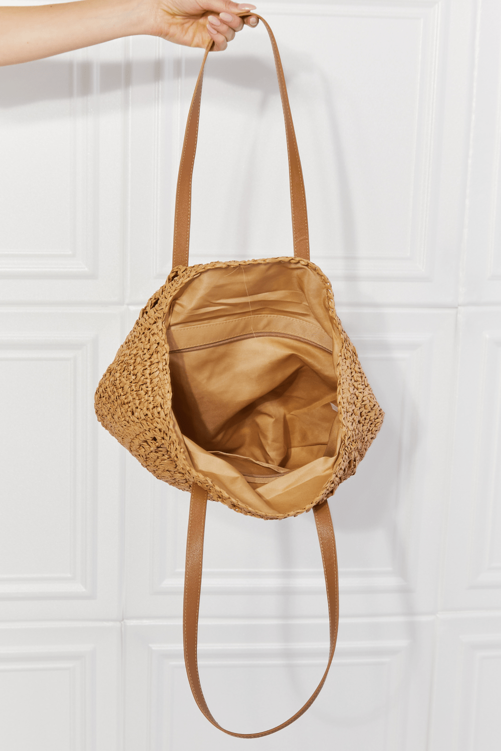 Sienna Justin Taylor C&#39;est La Vie Crochet Handbag in Caramel Sentient Beauty Fashions Bag