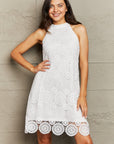 Rosy Brown Lace Round Neck Sleeveless Dress