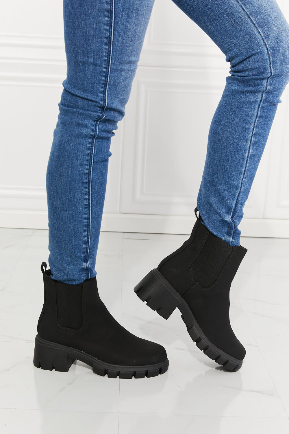 Light Gray MMShoes Work For It Matte Lug Sole Chelsea Boots in Black