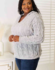 Light Gray Woven Right Cable-Knit Hooded Sweater Sentient Beauty Fashions Apparel & Accessories