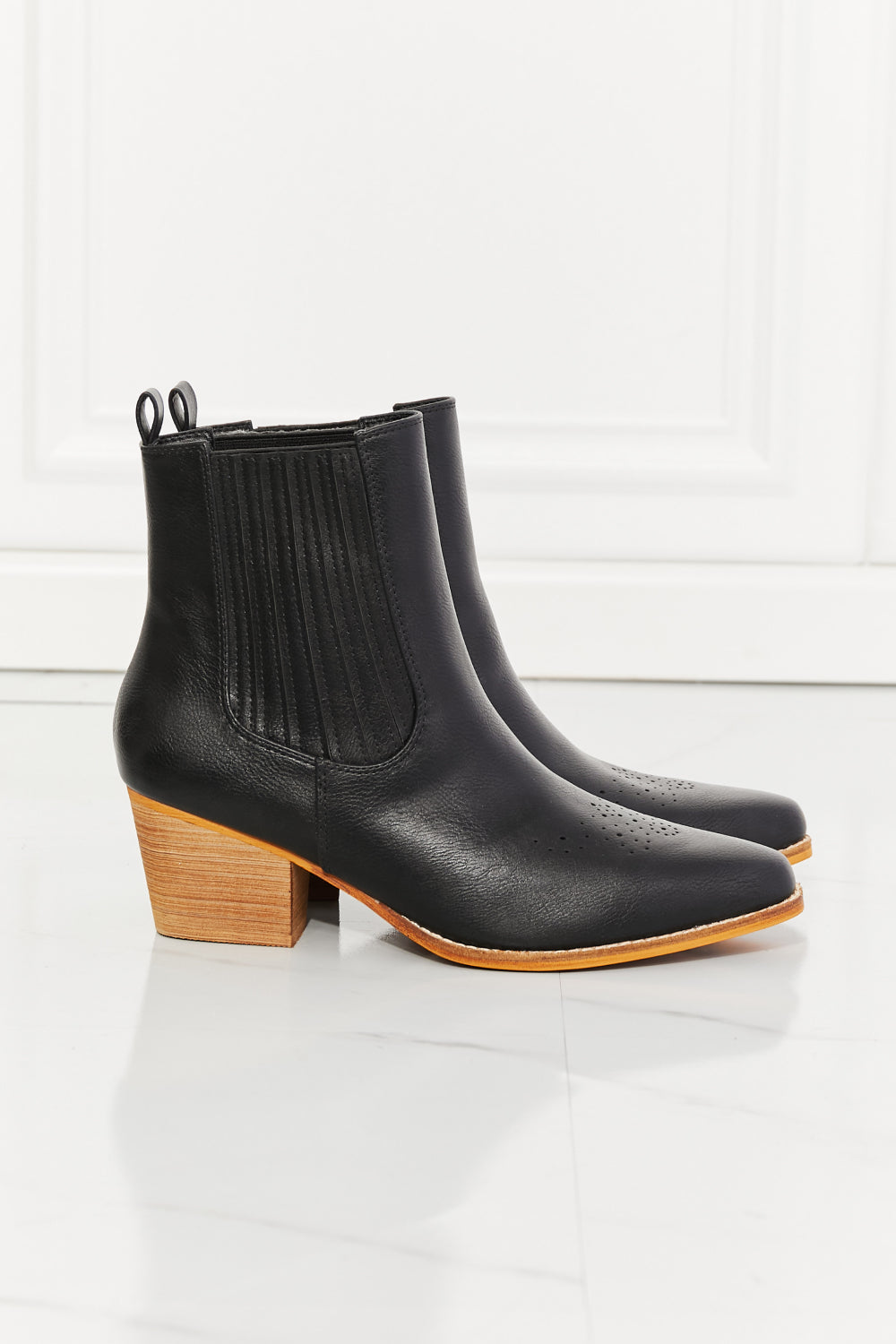 White Smoke MMShoes Love the Journey Stacked Heel Chelsea Boot in Black Sentient Beauty Fashions shoes