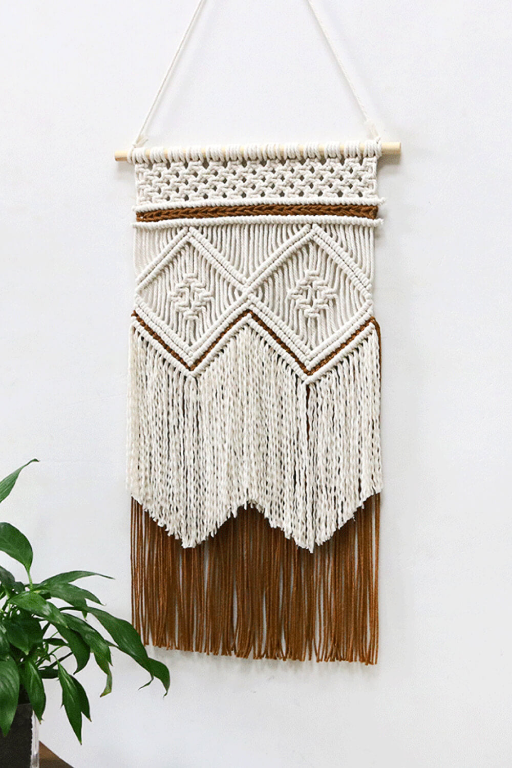 Lavender Two-Tone Handmade Macrame Wall Hanging Sentient Beauty Fashions Home Decor