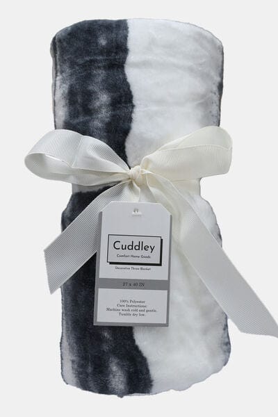 Light Gray Cuddley Fleece Decorative Throw Blanket