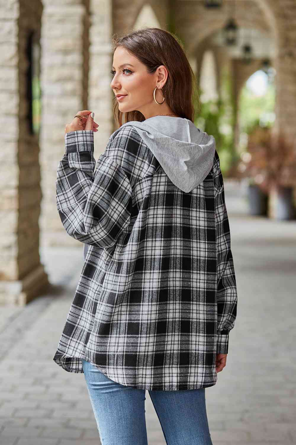 Dark Gray Plaid Long Sleeve Hooded Jacket Sentient Beauty Fashions Apparel & Accessories