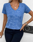 Light Gray Heathered V-Neck Short Sleeve T-Shirt Sentient Beauty Fashions Apparel & Accessories