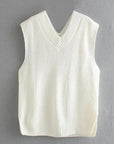 Light Gray Ribbed V-Neck Sleeveless Sweater Vest Sentient Beauty Fashions Apparel & Accessories