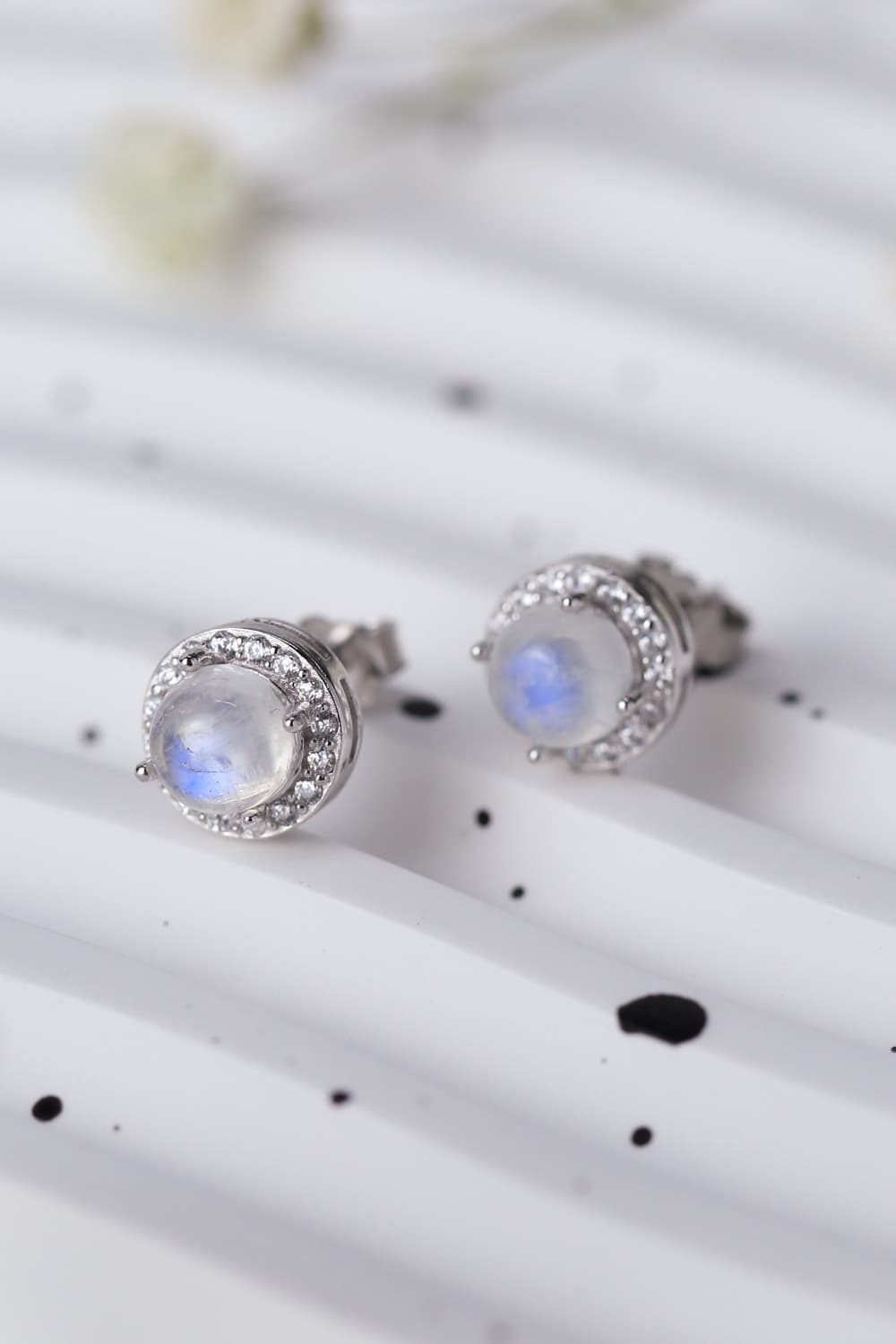 Light Gray High Quality Natural Moonstone 925 Sterling Silver Stud Earrings Sentient Beauty Fashions jewelry