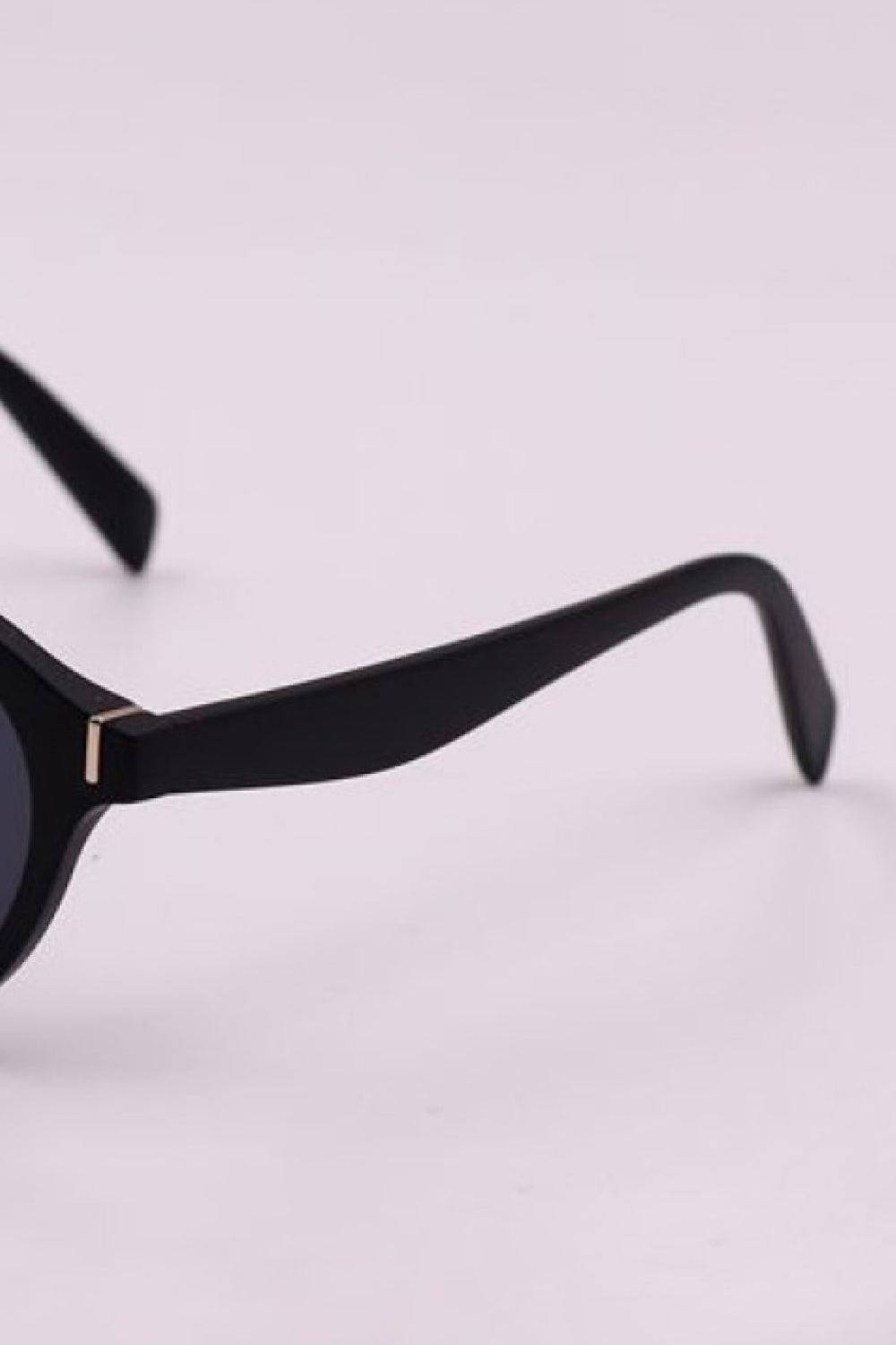 Light Gray 3-Piece Round Polycarbonate Full Rim Sunglasses Sentient Beauty Fashions Apparel &amp; Accessories