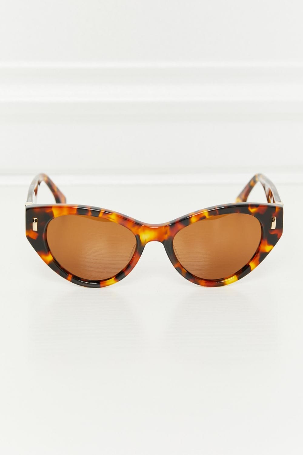 White Smoke Tortoiseshell Acetate Frame Sunglasses Sentient Beauty Fashions Apparel & Accessories