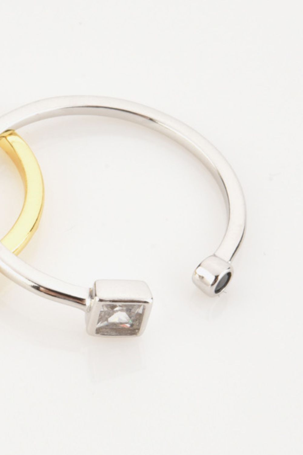 White Smoke Zircon 925 Sterling Silver Open Ring Sentient Beauty Fashions jewelry