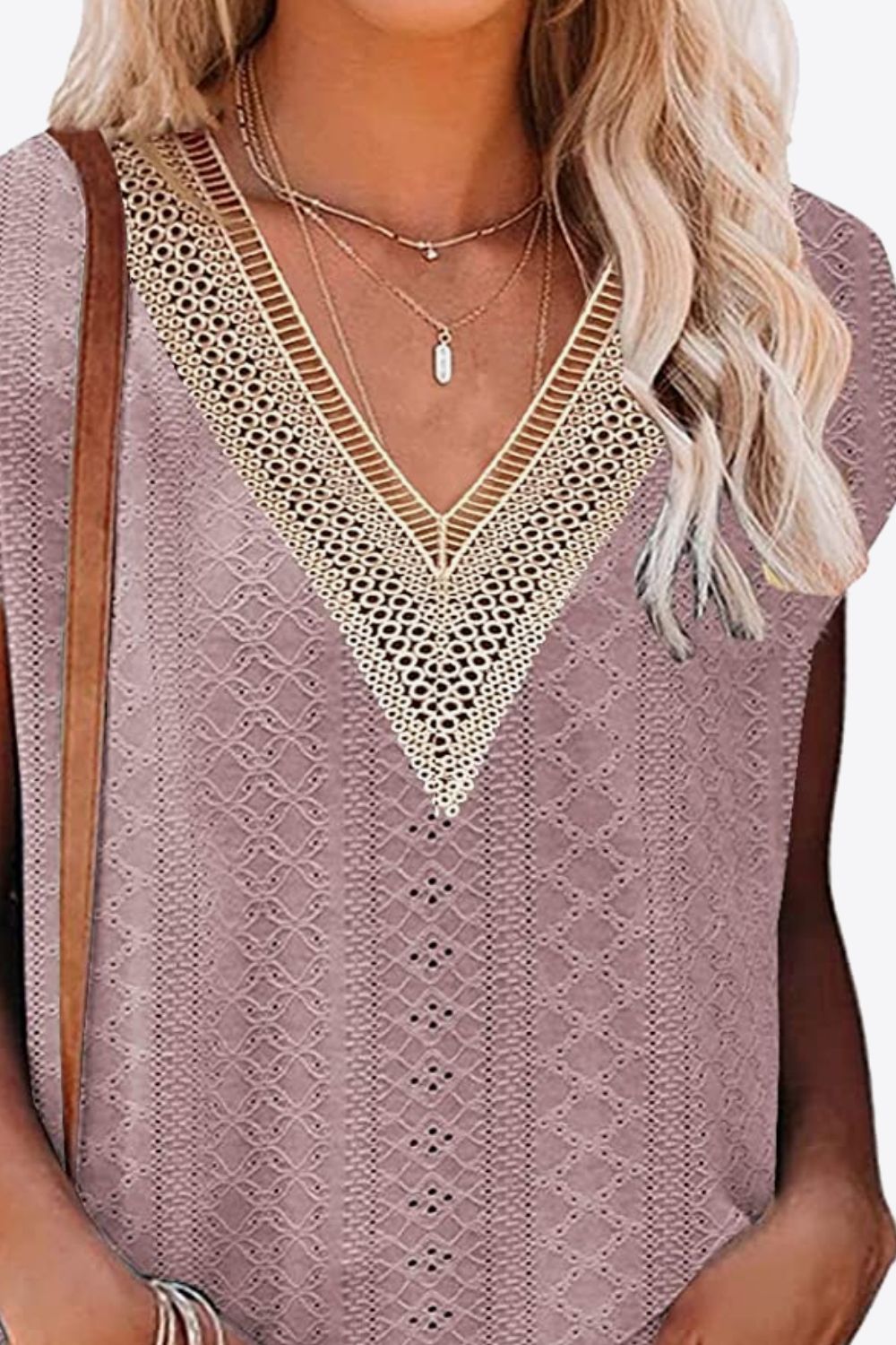 Rosy Brown Eyelet Contrast V-Neck Tee Sentient Beauty Fashions Tops
